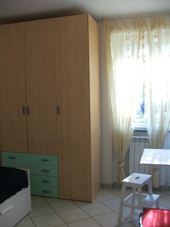 La Casetta Di Sofia Монелья Экстерьер фото